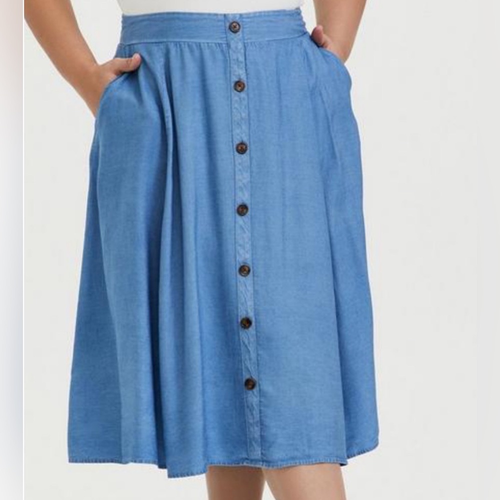 Torrid chambray skirt pockets swing Sz 1 14 16 Xxl lyocell